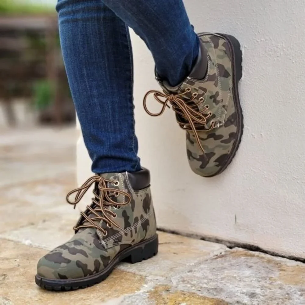 Women's Camouflage Combat Lace-up Ankle Boots Low Heel - Picture 3 of 5